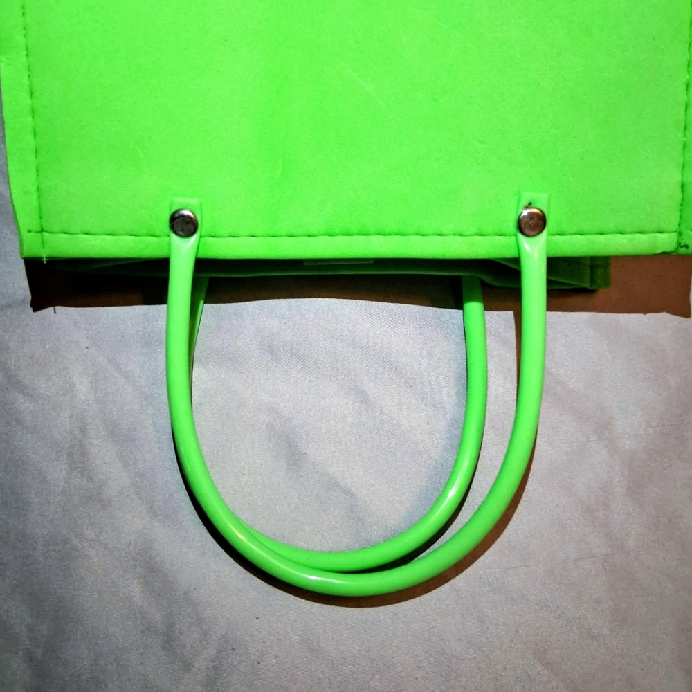 Vibrant Green Tote Bag - Picture 4 of 4